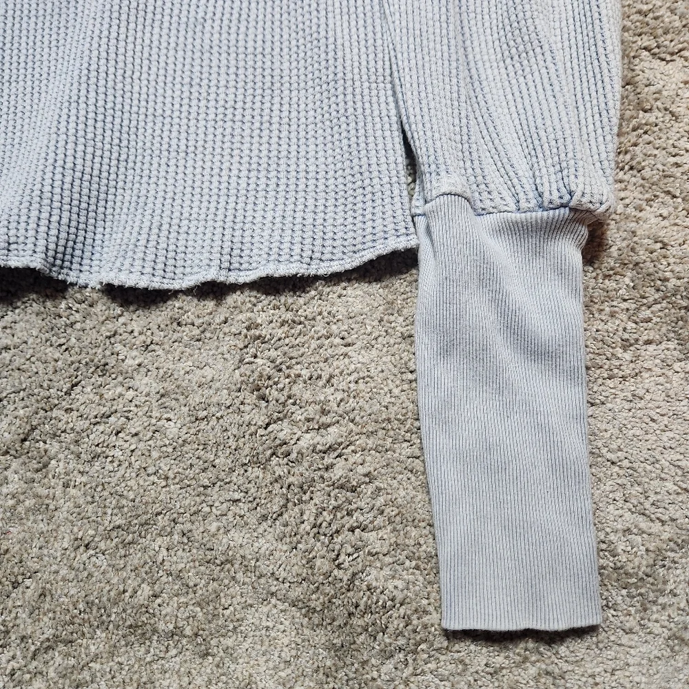 Free People One Wesley Thermal Top Size Medium Blue Moon Crop Cuffed Waffle Knit
